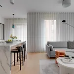 Brabank Riverside Premium & Free Parking By Downtown 4*