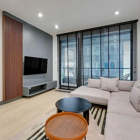 Apart-hotel Brabank Riverside Premium & Free Parking By Downtown 4*