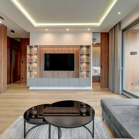 Brabank Riverside - Sauna, Business & Gym By Downtown Apartment