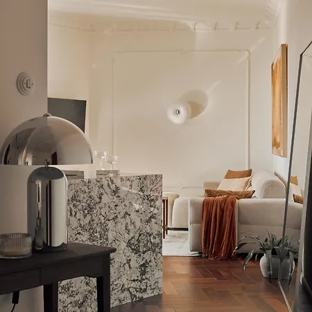 Апарт-отель Brabank Riverside Premium & Free Parking By Downtown 4*
