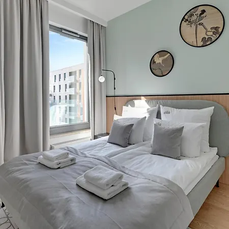 Brabank Riverside Premium & Free Parking By Downtown Апарт-отель 4*