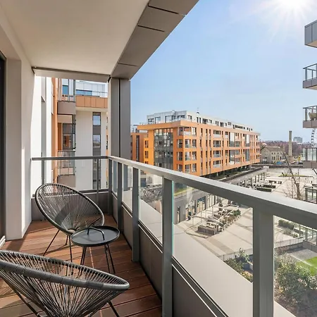 Brabank Riverside Premium & Free Parking By Downtown 4*