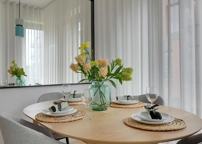 Brabank Riverside Premium & Free Parking By Downtown