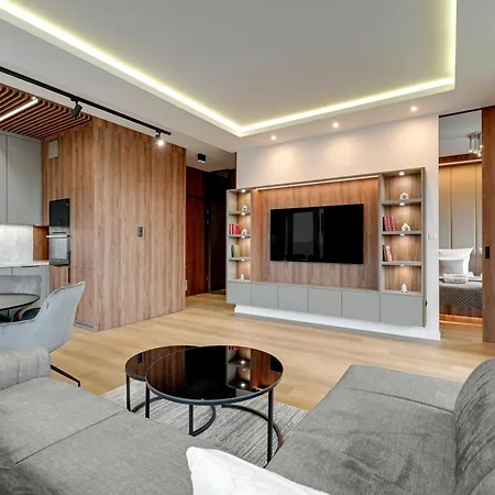 Brabank Riverside Premium & Free Parking By Downtown Gdansk